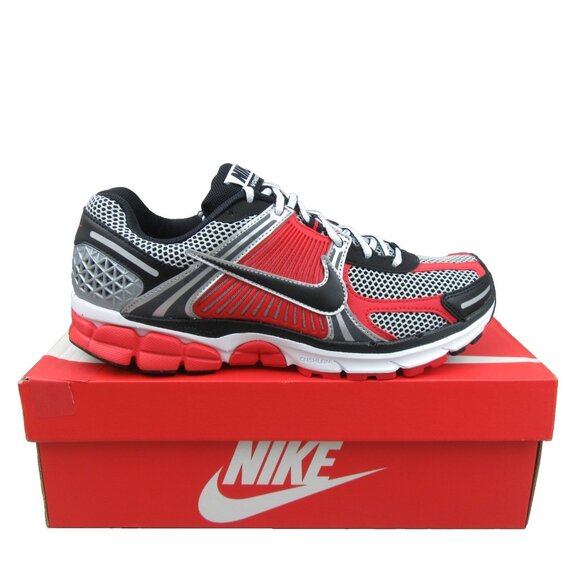 Nike Zoom Vomero 5 Athletic Shoes Mens Size 10 Red Black NEW - Picture 1 of 16